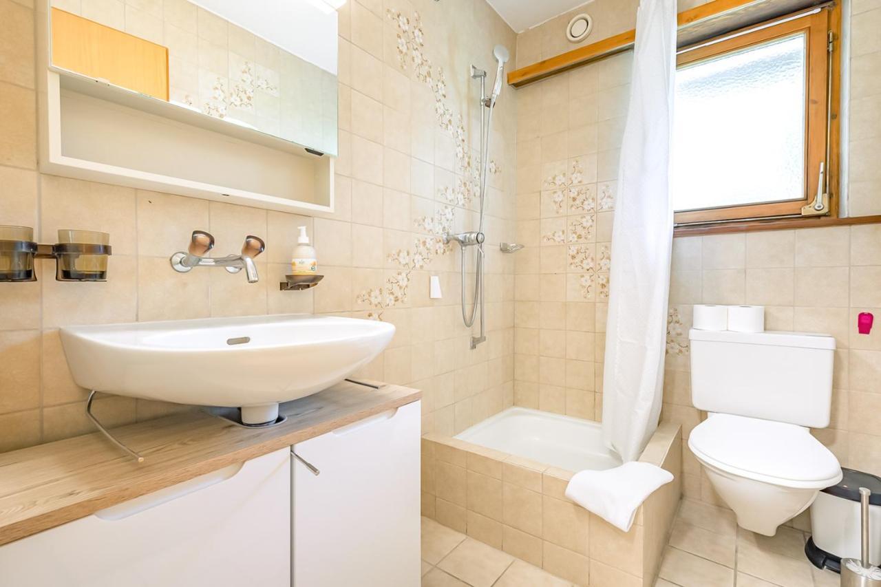 Lauberhorn Apartment - Aare Jungfrau Ag Grindelwald Eksteriør billede