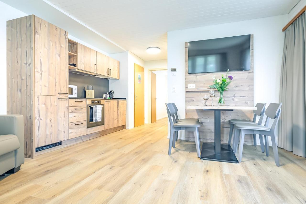 Lauberhorn Apartment - Aare Jungfrau Ag Grindelwald Eksteriør billede