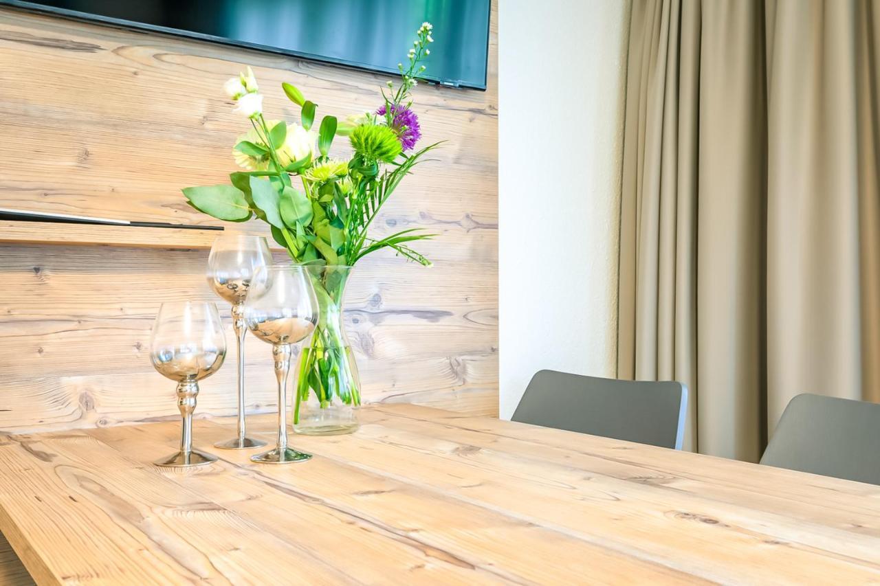 Lauberhorn Apartment - Aare Jungfrau Ag Grindelwald Eksteriør billede